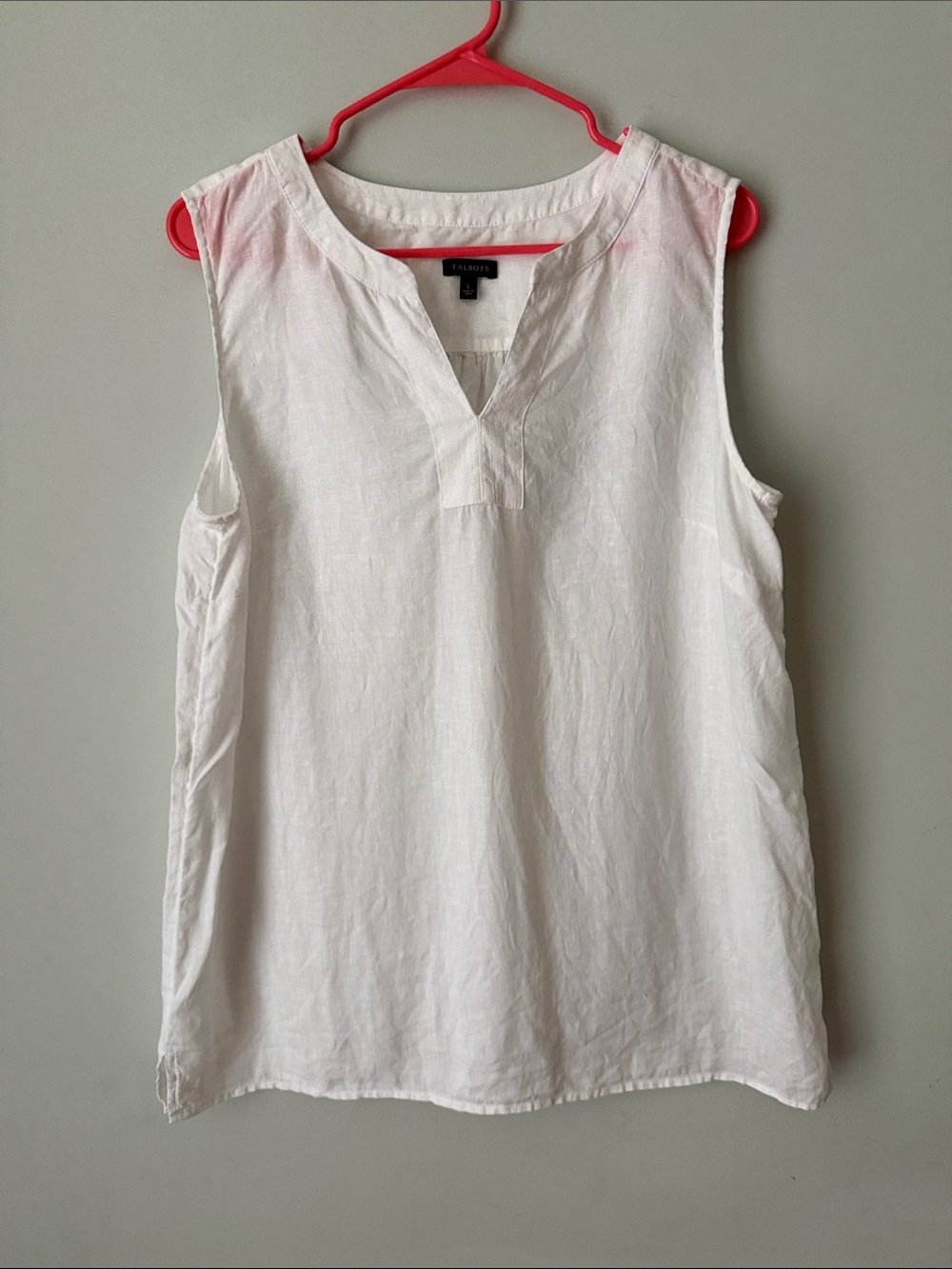 Talbots White Sleeveless V-Notch Linen Top